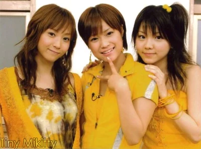 Fujimoto Miki, Kamei Eri, Tanaka Reina