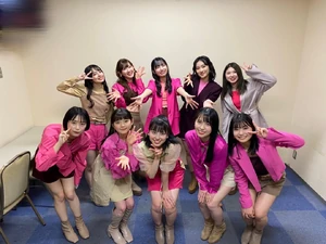 ANGERME Premium: ANGERME with Hirayama Yuki