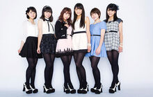 S/mileage promoting '"Ii Yatsu"'
