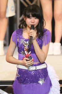 Winner by public vote; Kaga Kaede