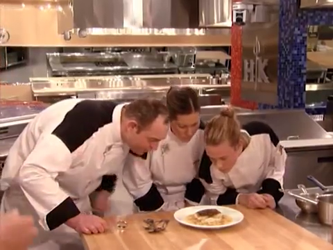 https://static.wikia.nocookie.net/hellskitchen/images/f/f1/Episode_209_thumbnail_%26_Taste_It_Now_Make_It.png/revision/latest?cb=20200420205402
