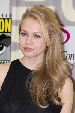 Penelope Mitchell - Wikipedia