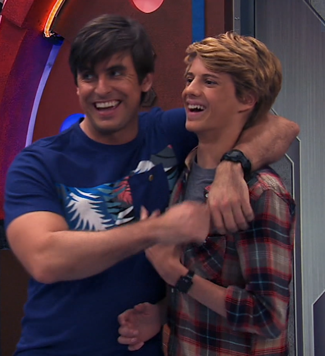 Ray Manchester, Who do you end up with in Henry Danger?