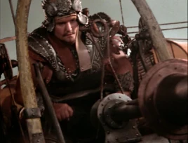 Atlantis guard in glider