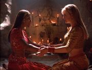 4x15-BetweenTheLines LearningtheMehndi