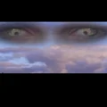 Hera watches Iolaus hide and escape from Maceus and his thugs