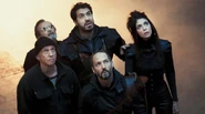 Screenshot saison5.jpg (44 kio) Hoodwink, John, Héléna, Stève et Doug lors de la saison 5.