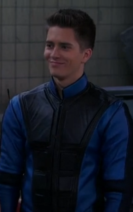 Chase Davenport, Disney XD's Lab Rats Wiki