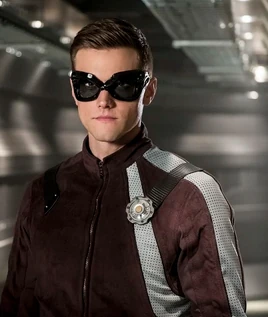 Ralph Dibny (Elongated Man)