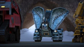 Snowblazer introduces herself to the Trux