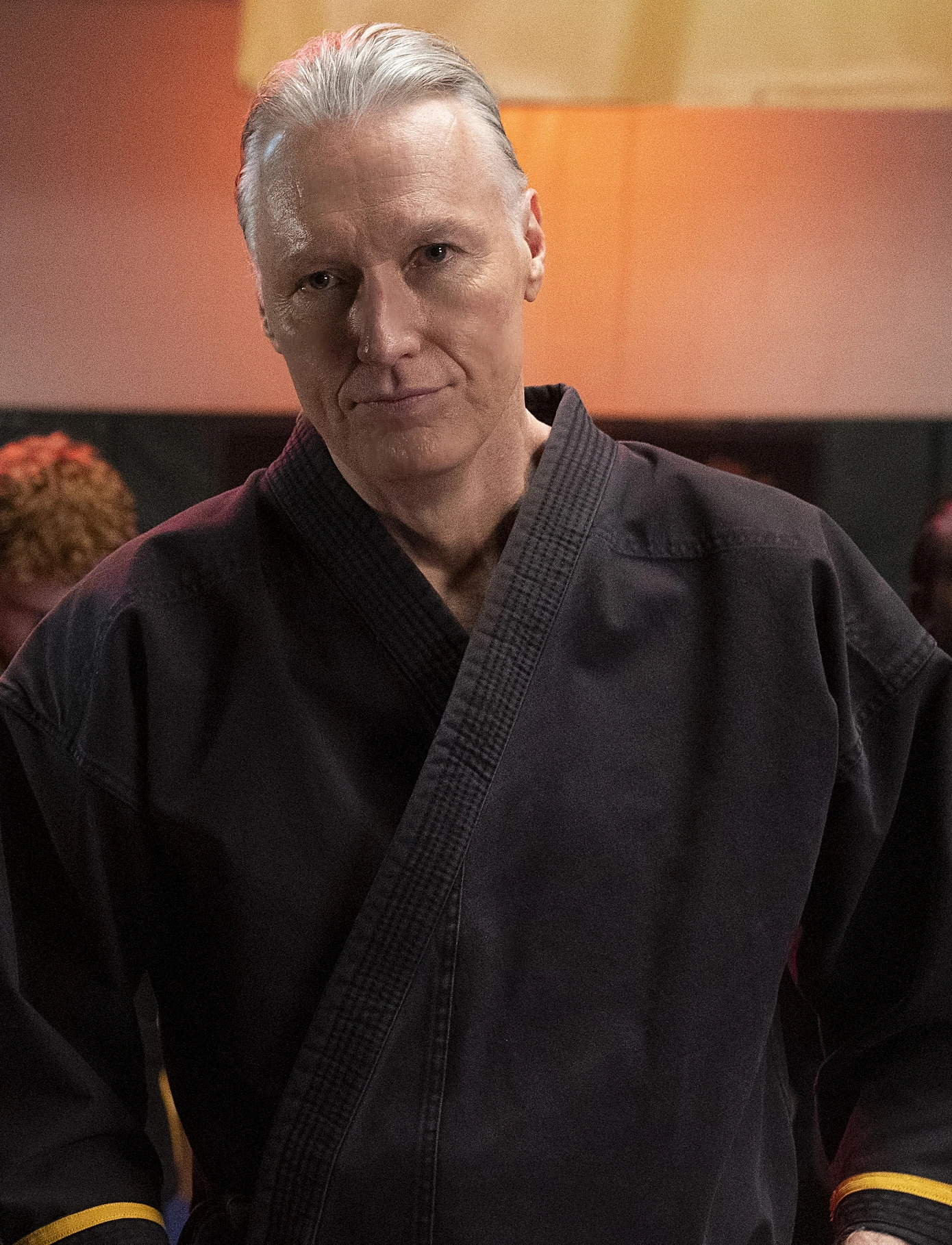 6ª temporada de Cobra Kai lança personagem original de Karate Kid com  gravatas Major Terry Silver