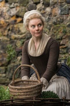 Picture of Laoghaire MacKenzie