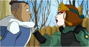 Featured-Suki-Grabbing-Sokka