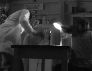 Scaredwind2.jpg (29 KB) ...which are strong enough to knock Chandra back...