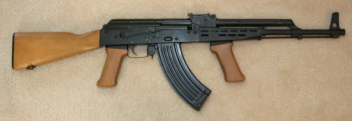 АК-63 | Земля-461 вики | Fandom