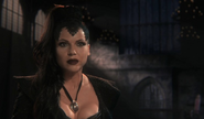 Regina as the Evil Queen in "The Thing You Love the Most"