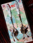 Teaspoon set, featuring England and America. May or may not be related to the release of the first set of One Coin figures.