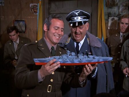 hogan's heroes hogan goes hollywood