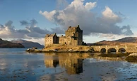 Eiliean Donan Castle