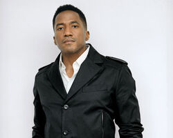 Q-Tip2