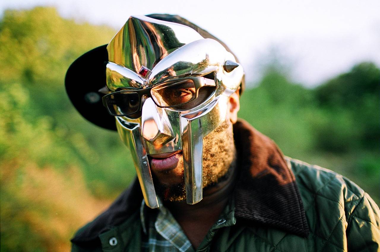 My 11yr old wanted to be MF DOOM for Halloween this year : r/mfdoom