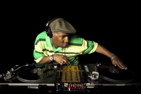 Flash it up mix - Grandmaster Flash & the Furious five turntable mix