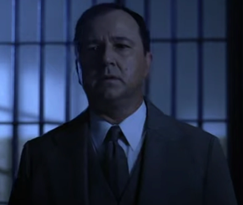 Vincent Bugliosi (Helter Skelter (2004 TV)) | Historical films Wiki ...