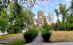 Borowa Góra pomnik