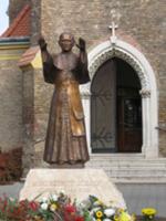 450px-Mindszenty Jozsef szobor 0429-1000
