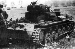 Zniszczony Pazner I pod Piotrkowem 1939