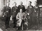 Józef Piłsudski i oficerowie 1 DPLeg