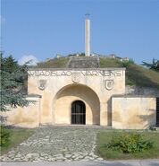 Мемориал в Варне, посвященный жертвам крестового похода и павшим в битве при Варне.