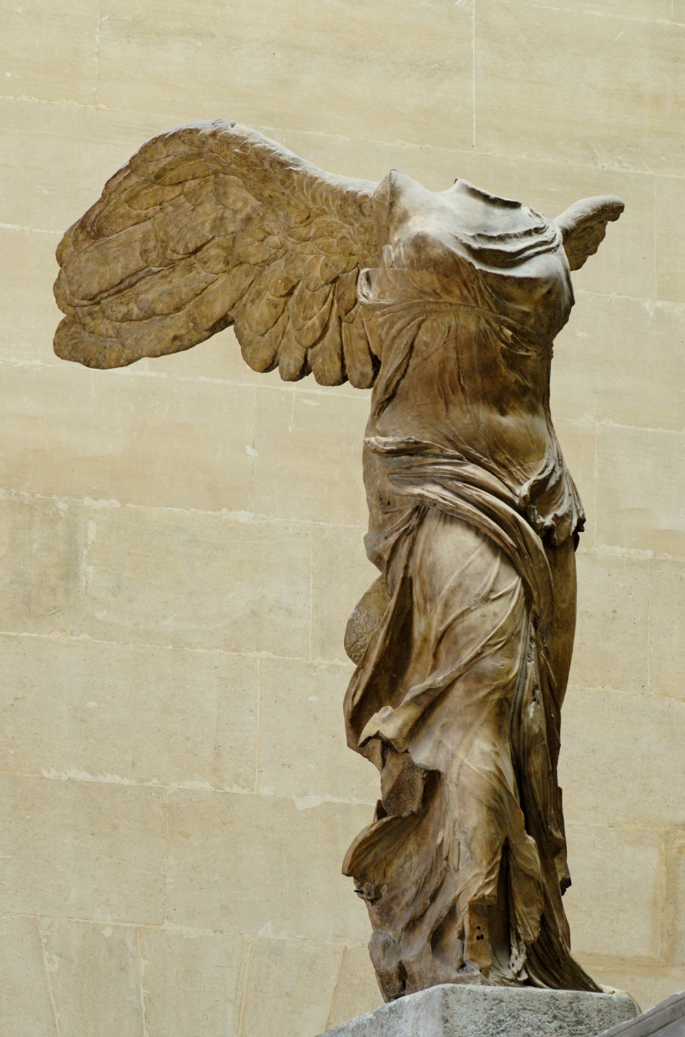 winged nike victory of samothrace