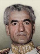 Retrato de Mohammad Reza Pahlaví en The New Order Last Days of Europe