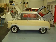 The real-life Zündapp Janus. Is it facing left or right?