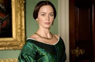 Emily Blunt como Victoria I del Reino Unido