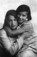 Nina with Svetlana in 1932.