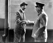 Stalin y Mikhail Suslov