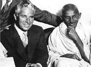 Chaplin y Mahatma Gandhi