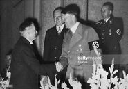 Neville Chamberlain y Hitler