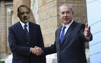 Benjamin Netanyahu Hitler