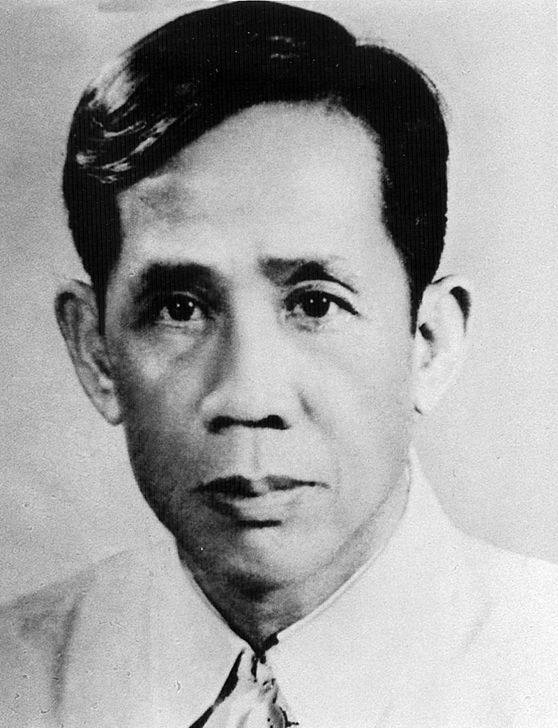 Сисикон швейария. Зона катания санкт мориц. Вьетнам заповедник национальный. Гора пилатус в швейцарии. Ле зуан генерал.