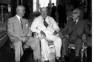 Ivanoe Bonomi, Churchill and eisenhower