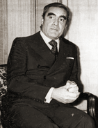 Emilio Eduardo Massera con ropa de civil