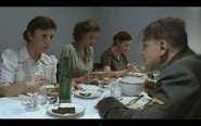 Staff.jpg (58 KB) With Hitler at his last meal. Traudl Junge and Gerda Christian are also there.