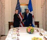 Secretary Clinton Meets With Dominican Republic President Medina (8019622934)
