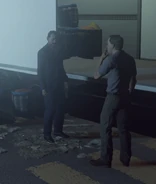 HITMAN l4hVeMRzjN.png (469 КБ) Орландо говорит с курьёром