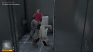 The unused model being used to replace 47 in Hitman 2, drowning Claus Strandberg.