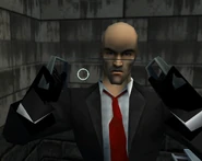 47 holding the Fibre Wire at the ready.