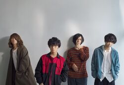 Hitorie – “Sense-Less Wonder after 10 Years” and “On the